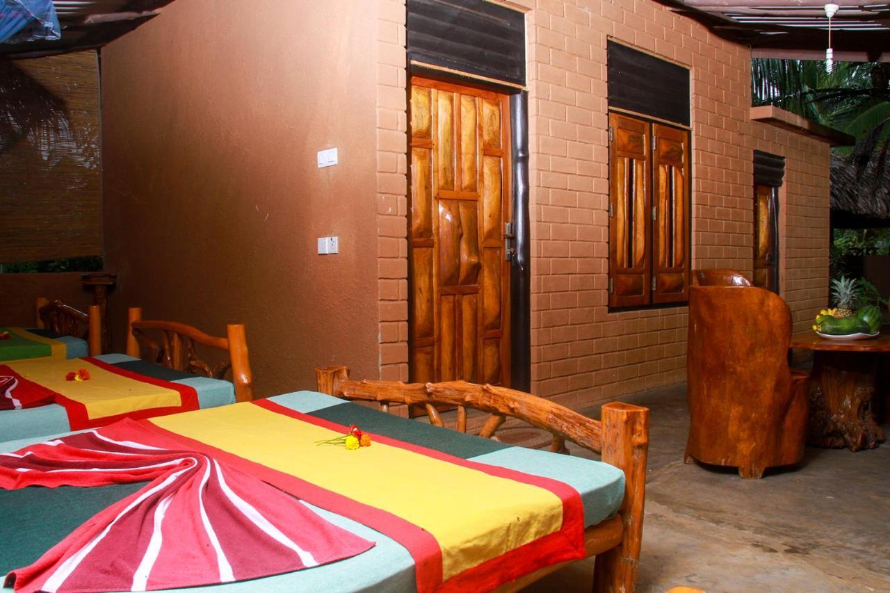 Yalaway Nature Villa Tissamaharama Exterior foto